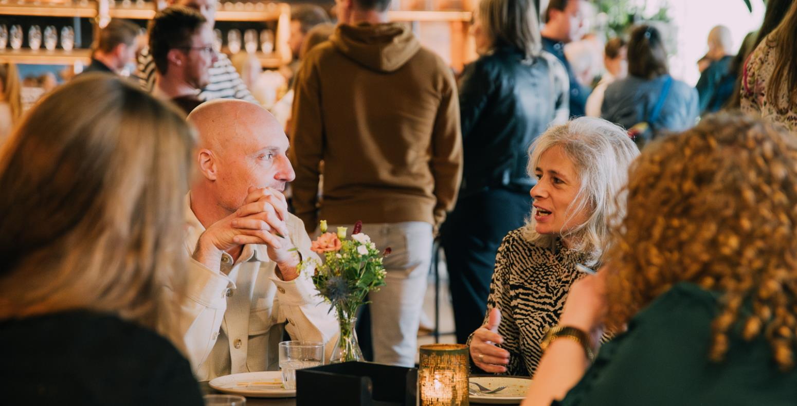 ruimte voor praten bij het houtse meer
